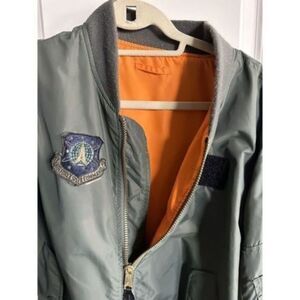 EUC - Mens Military Style Bomber Jacket with patches